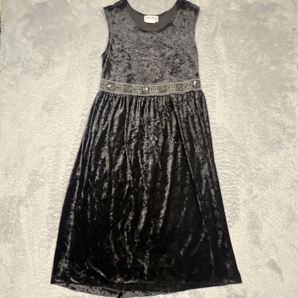 Vtg Gotcha Covered Velvet Dress Women's 10‎ Black Fit Flare Punk Goth Witchy - Picture 1 of 9